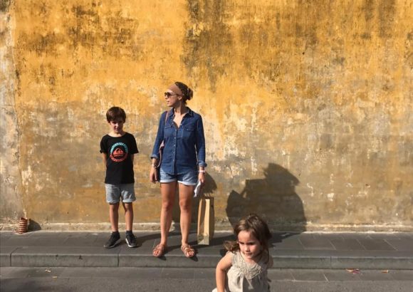 Arrivée à Hoi An, comme dit Tessa mais c’est ta ville Maman « O(r)iane »!